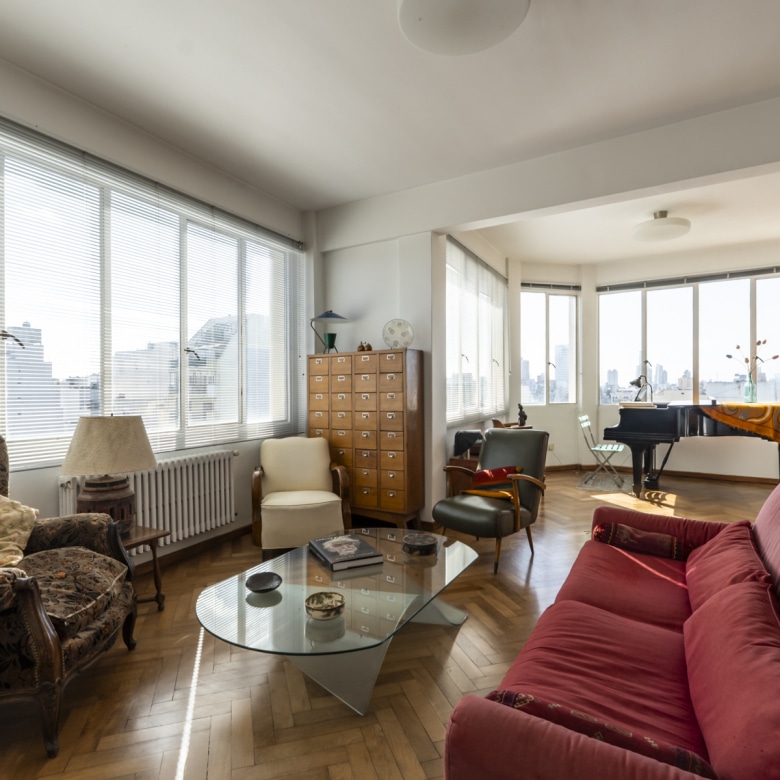 Astor Piazzolla’s “Castle in the Air”-The Composer’s Former Home in Buenos Aires