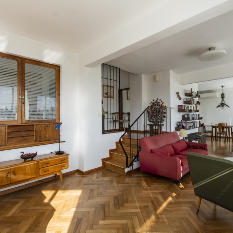 Astor Piazzolla’s “Castle in the Air”-The Composer’s Former Home in Buenos Aires