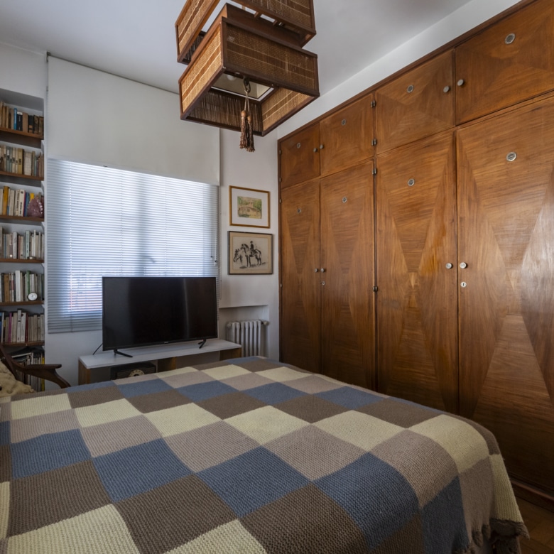 Astor Piazzolla’s “Castle in the Air”-The Composer’s Former Home in Buenos Aires
